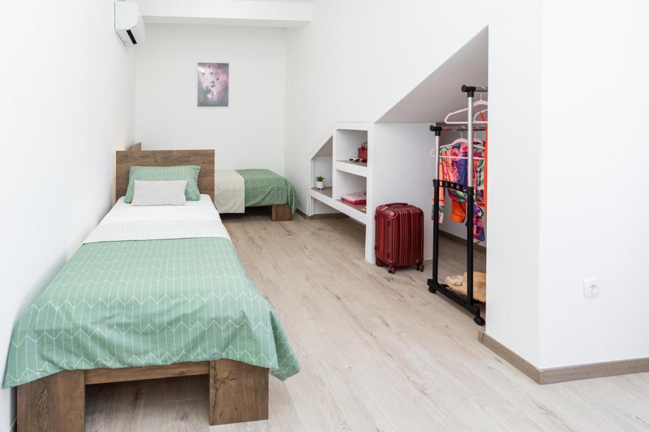 Apartments Suzy ชิเบนิก ภายนอก รูปภาพ